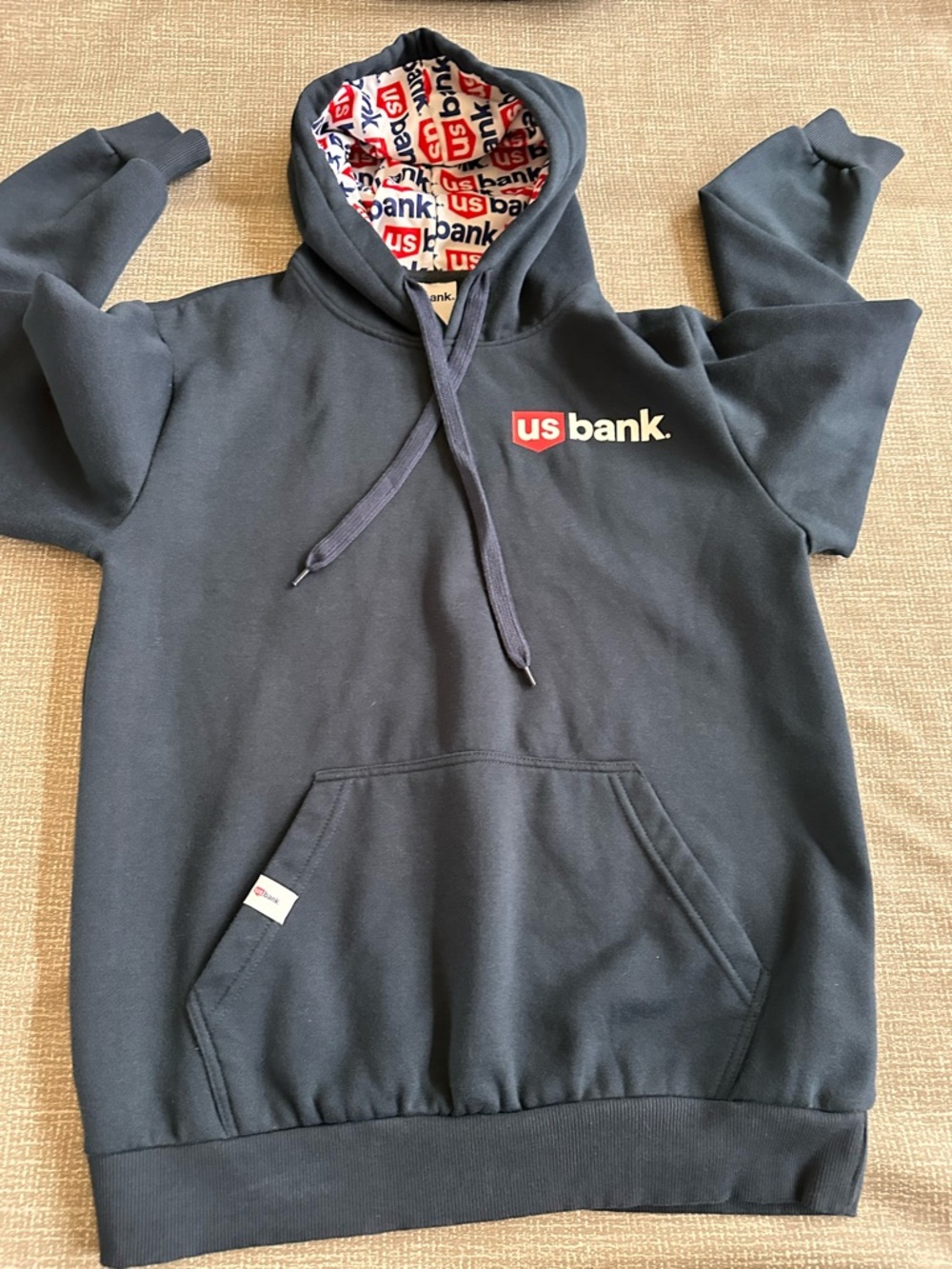 US Bank Hoodie Men’s Medium Navy Pullover Logo Sweatshirt Corporate Promo - Picture 10 of 13